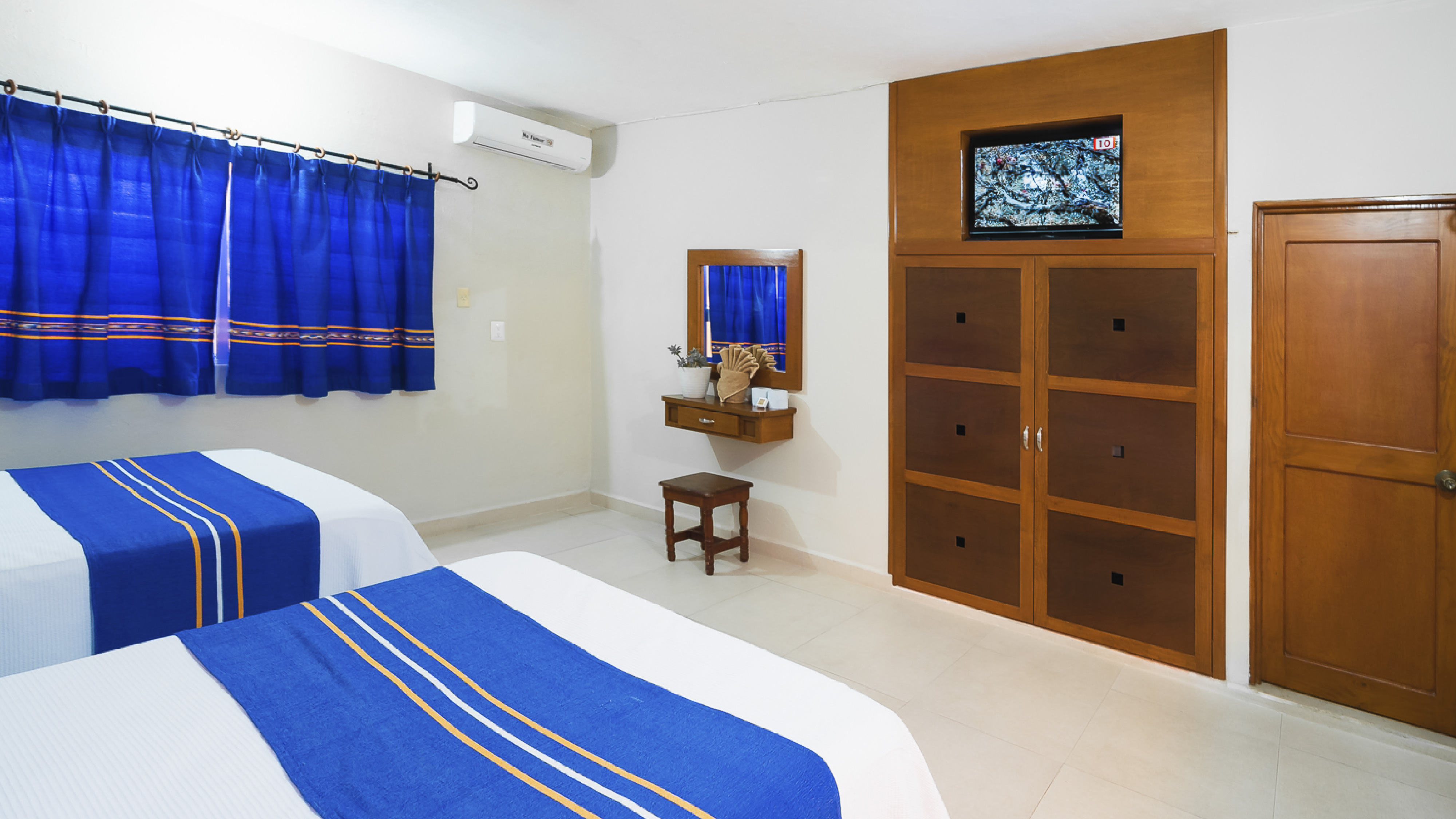 Standard Double Room with 2 Queen Beds